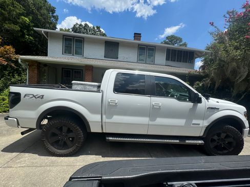 Used 2013 Ford F150 FX4 w/ Luxury Equipment Group AWD/4WD image 2