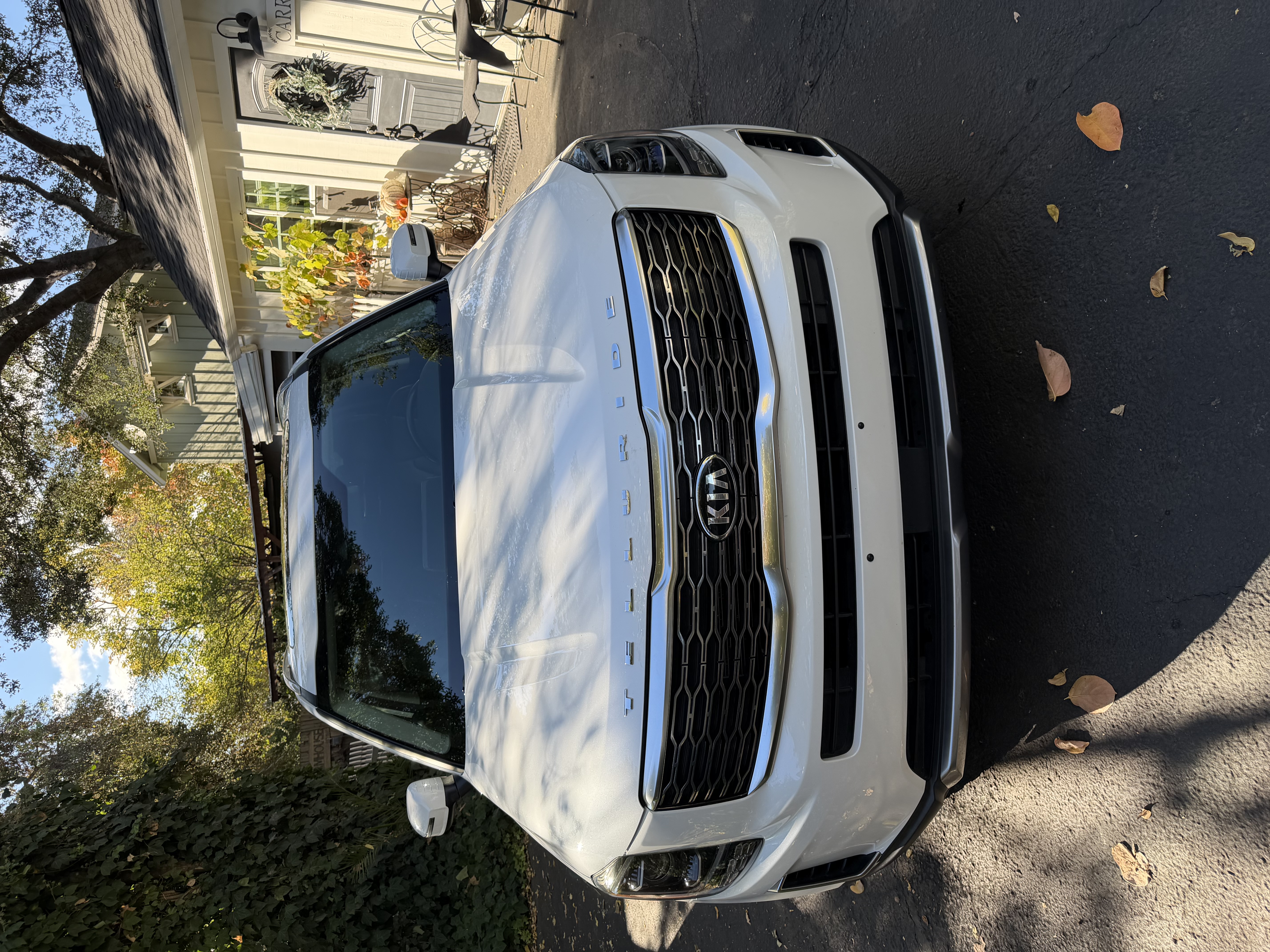 Used 2020 Kia Telluride S w/ S 8 Passenger Seating Package FWD image 8