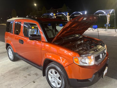 Used 2010 Honda Element EX image 8