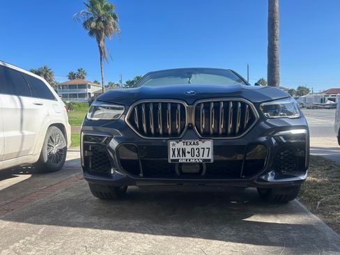 Used 2022 BMW X6 M50i w/ Executive Package AWD/4WD image 2
