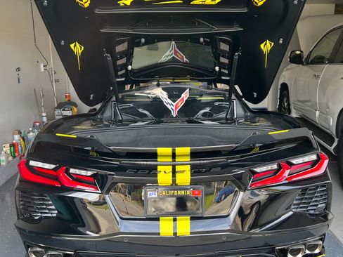 Used 2023 Chevrolet Corvette Stingray Coupe w/ Z51 Performance Package image 10