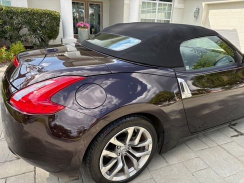 Used 2012 Nissan 370Z Touring image 20