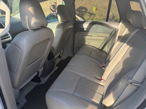 Used 2010 Ford Edge Limited image 15