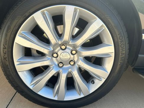 Used 2017 Land Rover Range Rover Supercharged AWD/4WD image 12