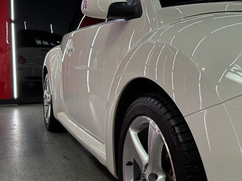 Used 2007 Volkswagen Beetle Triple White Edition image 9