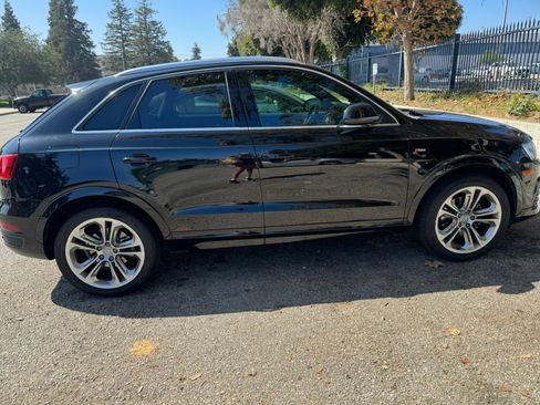 Used 2016 Audi Q3 2.0T Prestige AWD/4WD image 2
