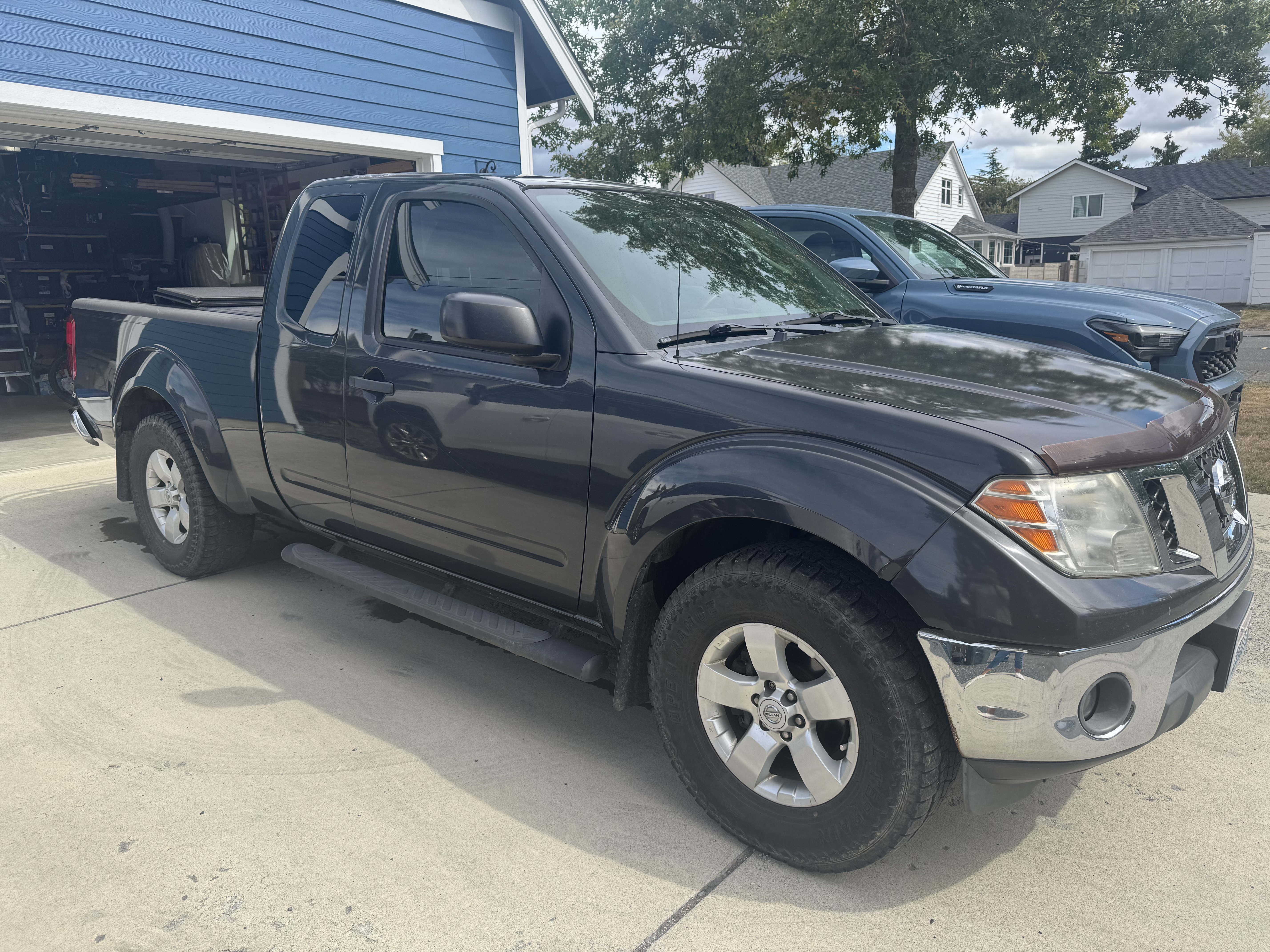 Used 2010 Nissan Frontier SE w/ SE Value Truck Pkg RWD image 14