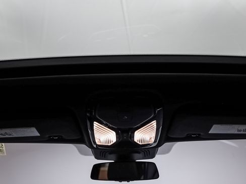 Used 2019 BMW X5 xDrive50i w/ M Sport Package AWD/4WD image 14