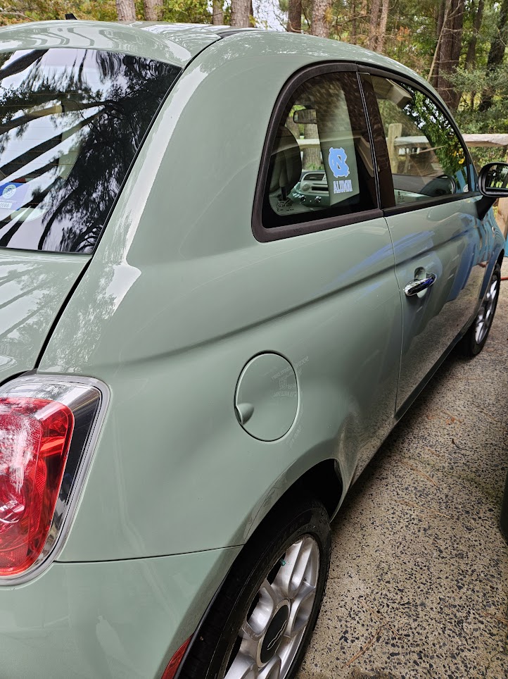 Used 2015 FIAT 500 Pop FWD image 7