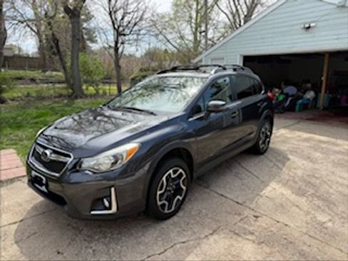 Used 2017 Subaru Crosstrek 2.0i Limited AWD/4WD image 1