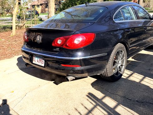 Used 2010 Volkswagen CC VR6 image 2