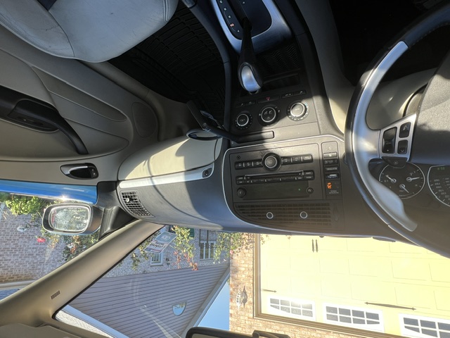 Used 2007 Saab 9-3 Aero w/ Touring Pkg FWD image 2