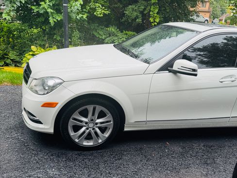 Used 2012 Mercedes-Benz C 300 4MATIC Sedan image 5