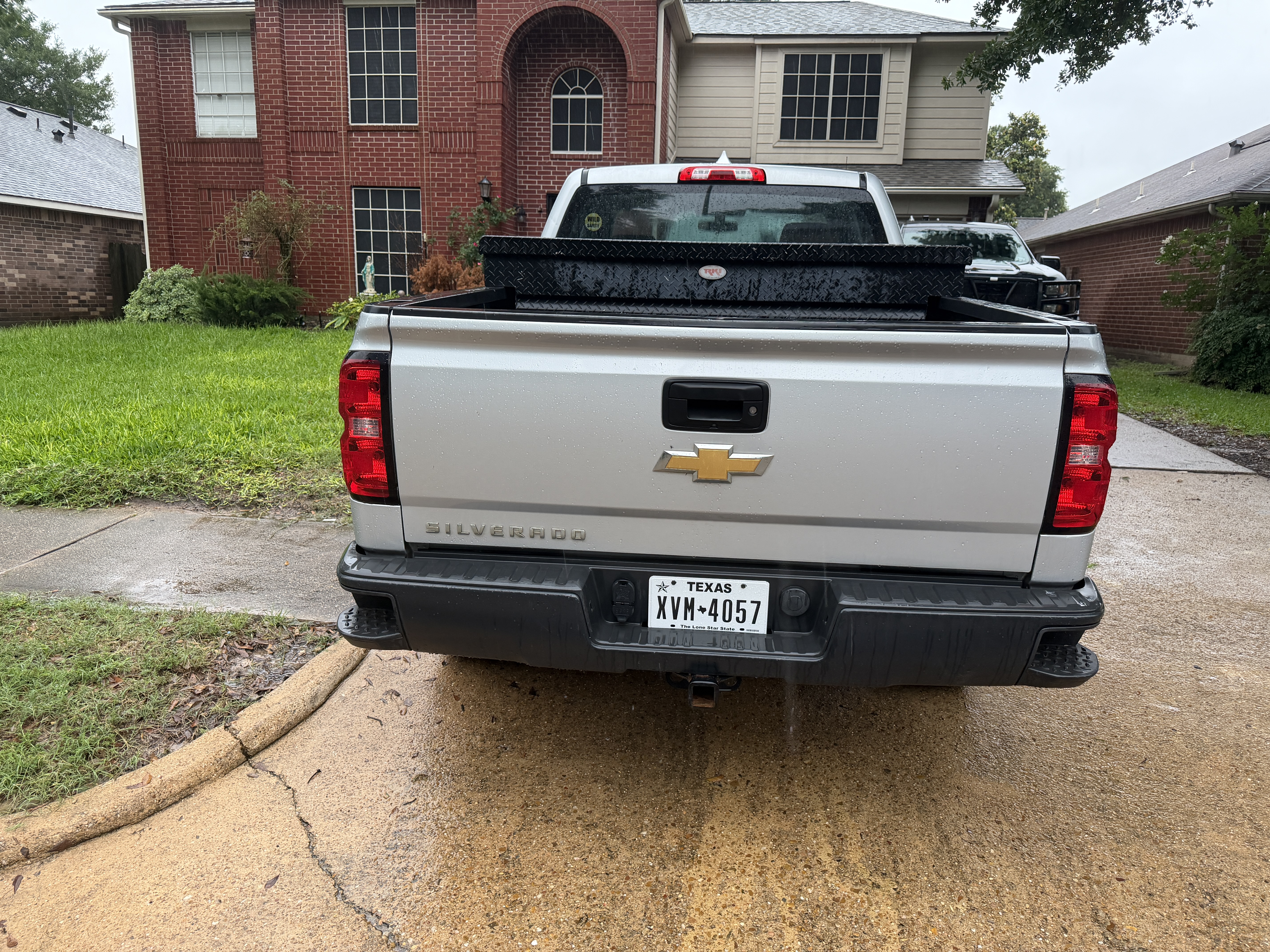 Used 2018 Chevrolet Silverado 1500 W/T w/ Trailering Package AWD/4WD image 8