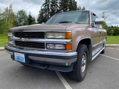 Used 1994 Chevrolet Silverado 2500 4x4 Extended Cab image 9