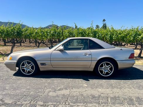 Used 2000 Mercedes-Benz SL 500 image 2