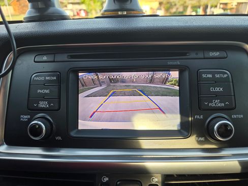 Used 2016 Kia Optima EX image 16