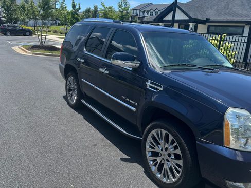 Used 2008 Cadillac Escalade 2WD image 5