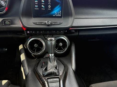 Used 2017 Chevrolet Camaro LT w/ RS Package RWD image 8