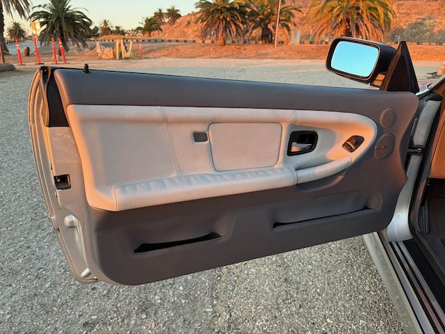 Used 1999 BMW 328i Convertible RWD image 26