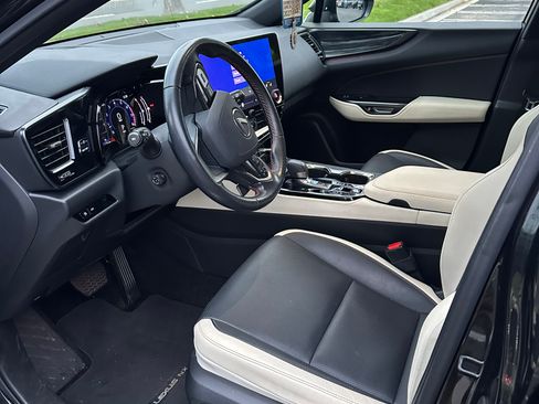 Used 2022 Lexus NX 350 AWD w/ Premium Package image 12