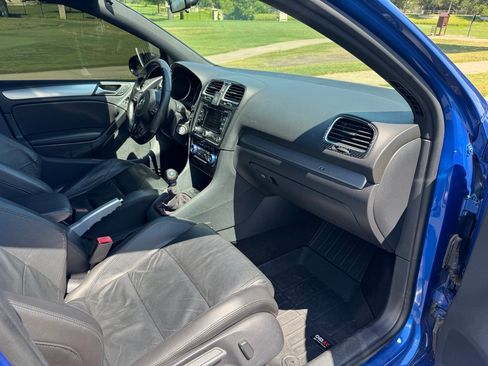 Used 2013 Volkswagen Golf 4-Door image 23