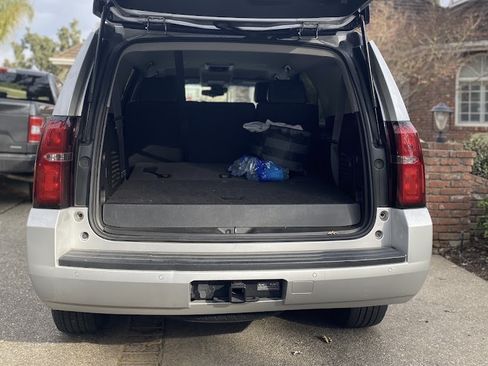 Used 2017 Chevrolet Tahoe LS w/ Enhanced Driver Alert Package image 4