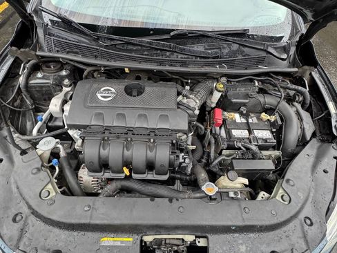 Used 2013 Nissan Sentra SV image 12