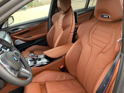 Used 2021 BMW M5 w/ Executive Package AWD/4WD image 2