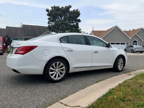 Used 2016 Buick LaCrosse Leather FWD image 4