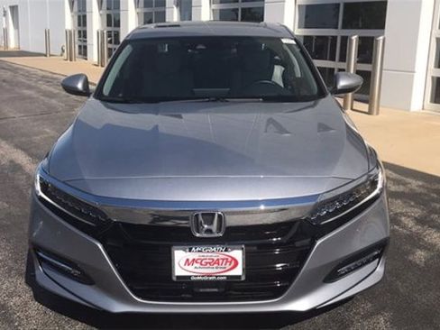 Used 2019 Honda Accord Touring image 24
