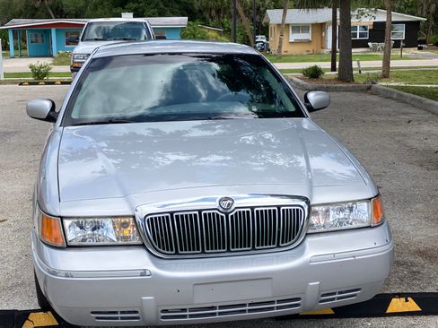Used 2000 Mercury Grand Marquis GS RWD image 6