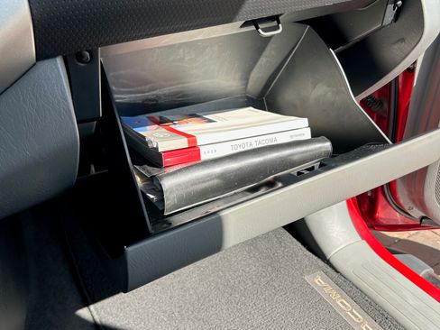 Used 2013 Toyota Tacoma PreRunner w/ TRD Off-Road Pkg image 24