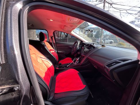 Used 2018 Ford Focus S image 11