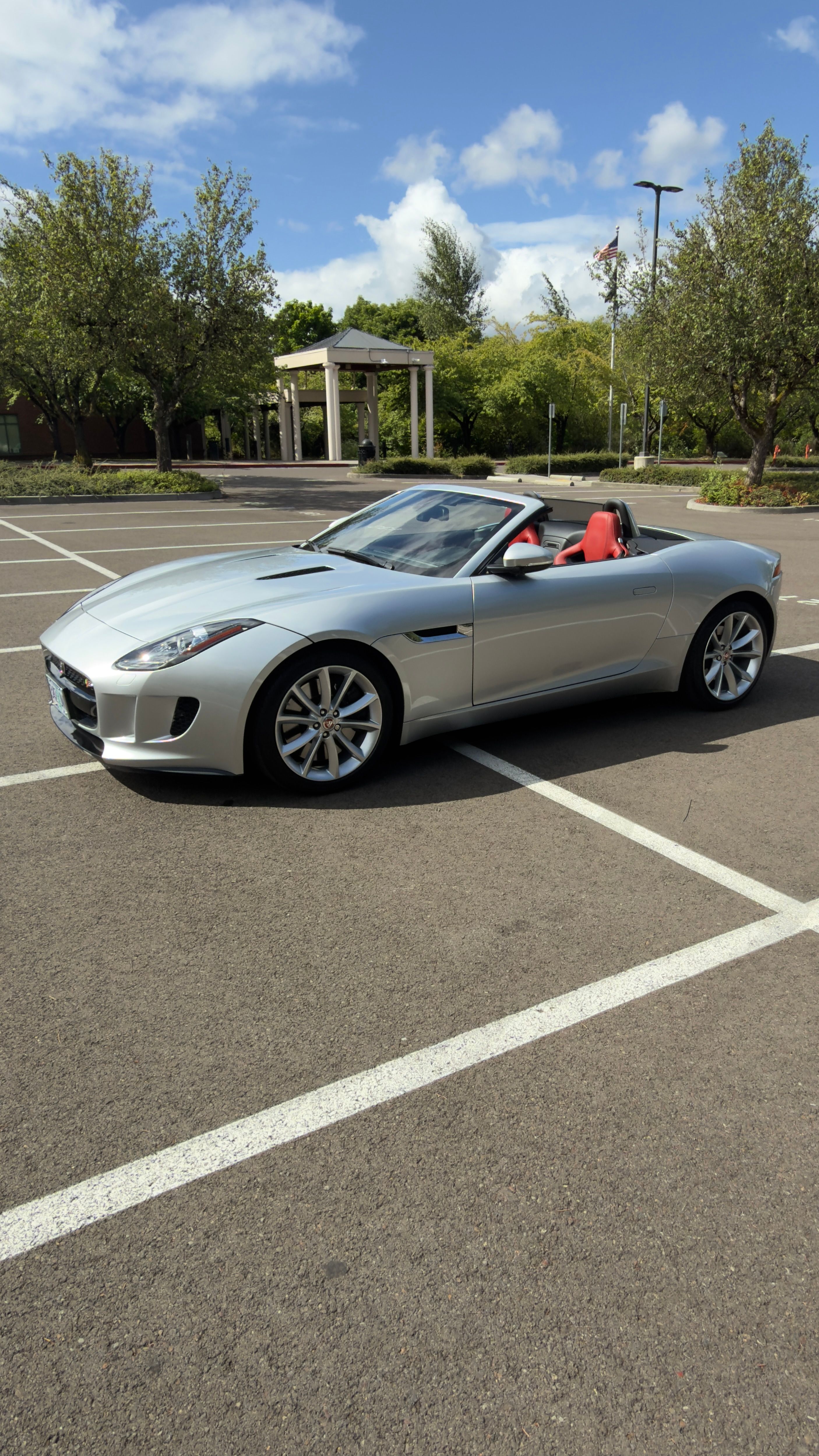 Used 2016 Jaguar F-TYPE S RWD image 18
