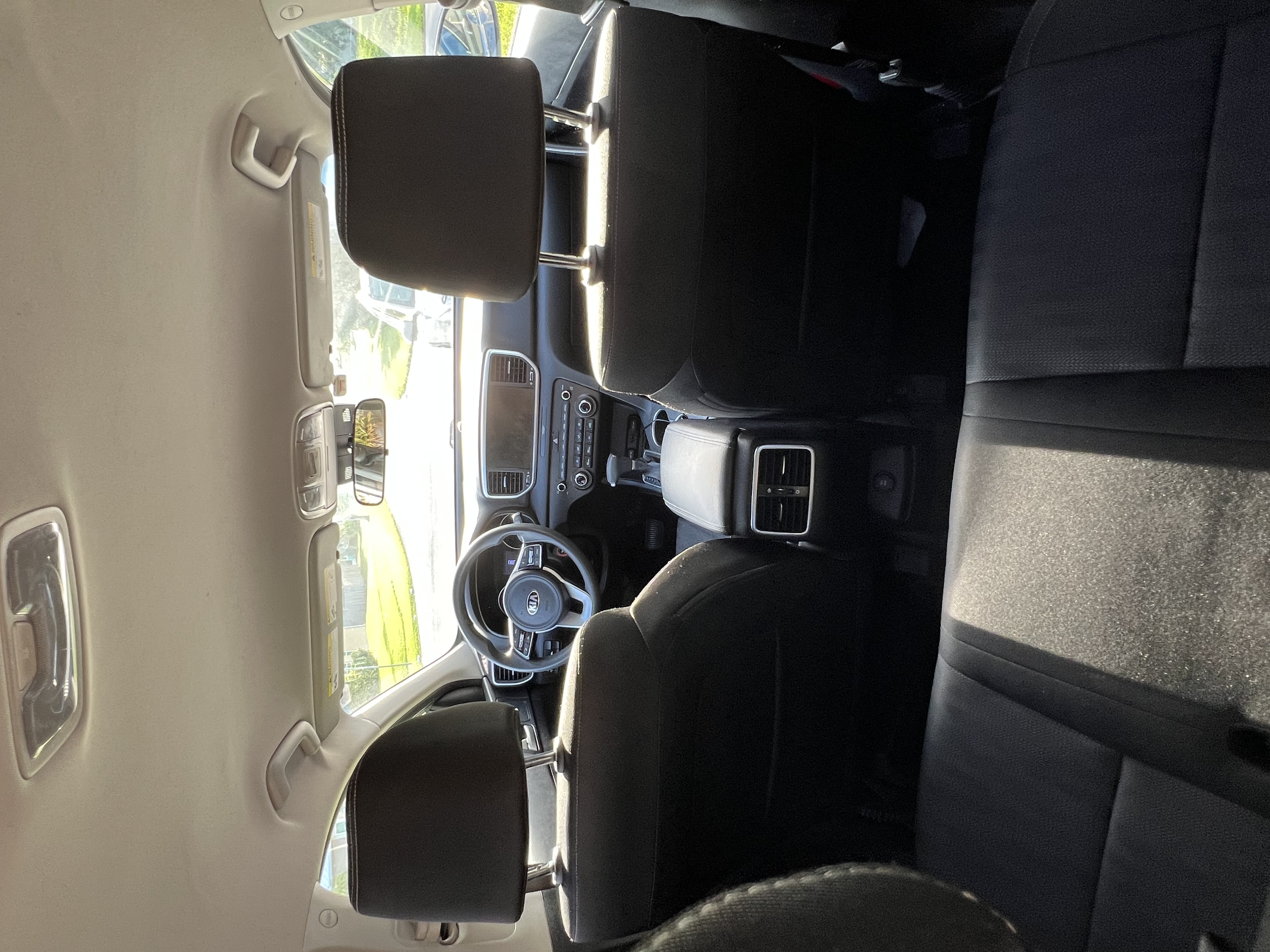 Used 2021 Kia Sportage LX FWD image 12