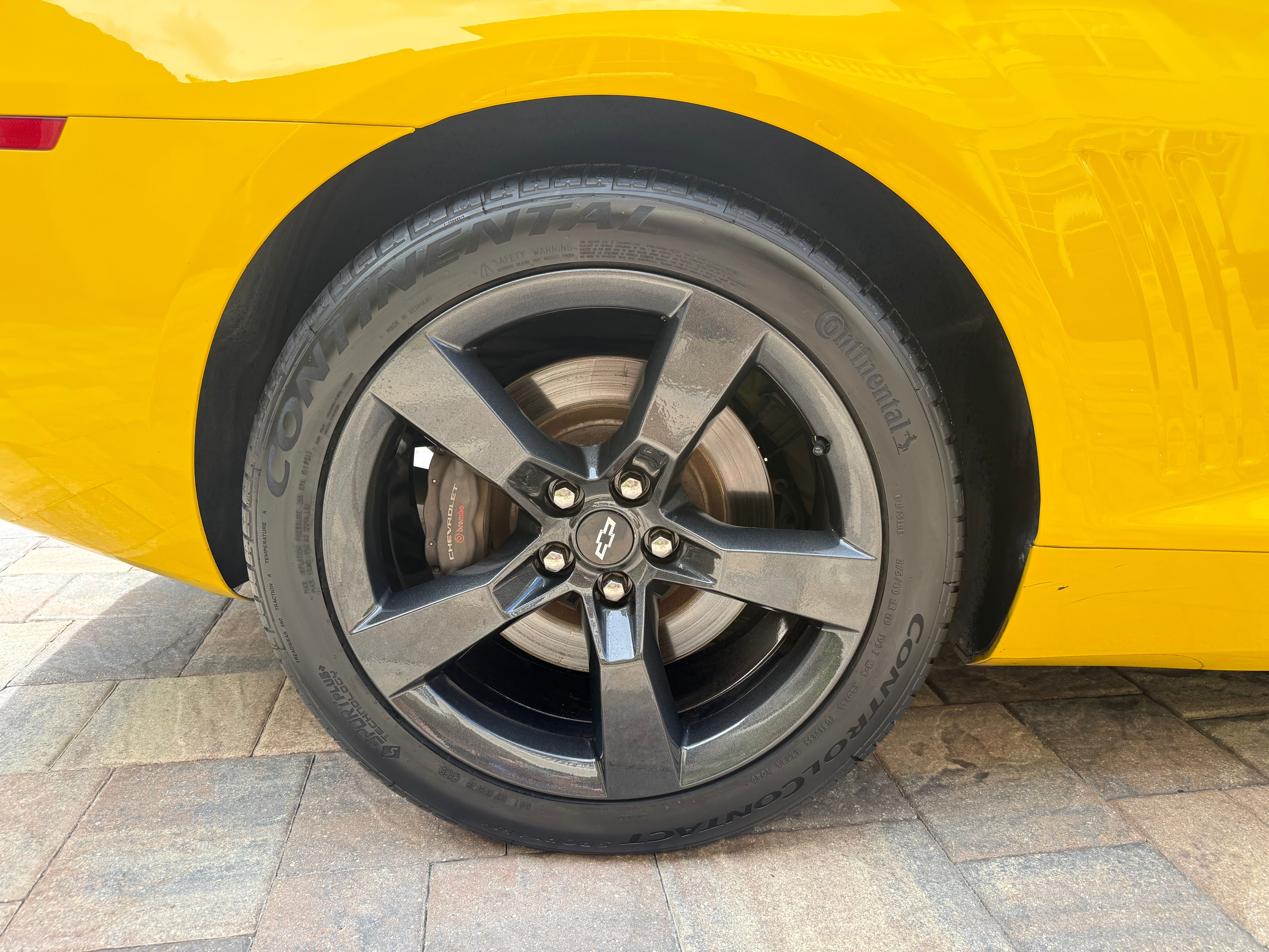 Used 2010 Chevrolet Camaro SS w/ RS Package RWD image 20