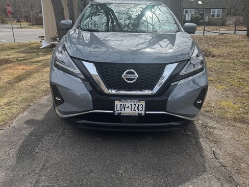 Used 2021 Nissan Murano SL w/ SL Moonroof Package image 2