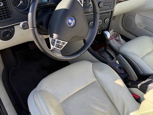 Used 2010 Saab 9-3 2.0T w/ Comfort Package image 11