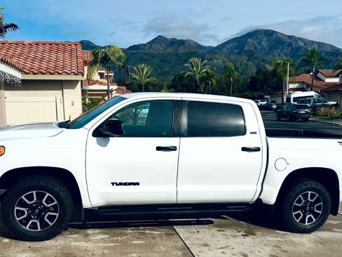 Used 2017 Toyota Tundra SR5 w/ TRD Off Road Package image 1