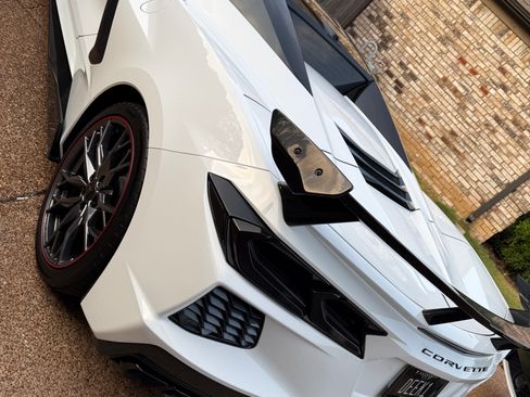 Used 2023 Chevrolet Corvette Stingray Convertible w/ 1LT image 12