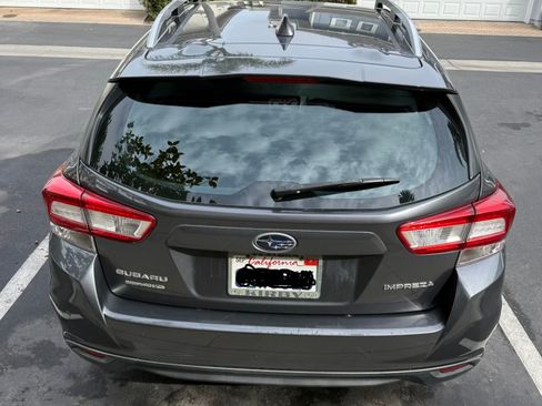 Used 2019 Subaru Impreza 2.0i Premium image 4