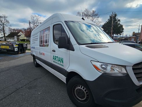 Used 2019 Freightliner Sprinter 3500 image 6