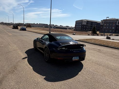 Used 2022 Porsche 911 Carrera S image 16