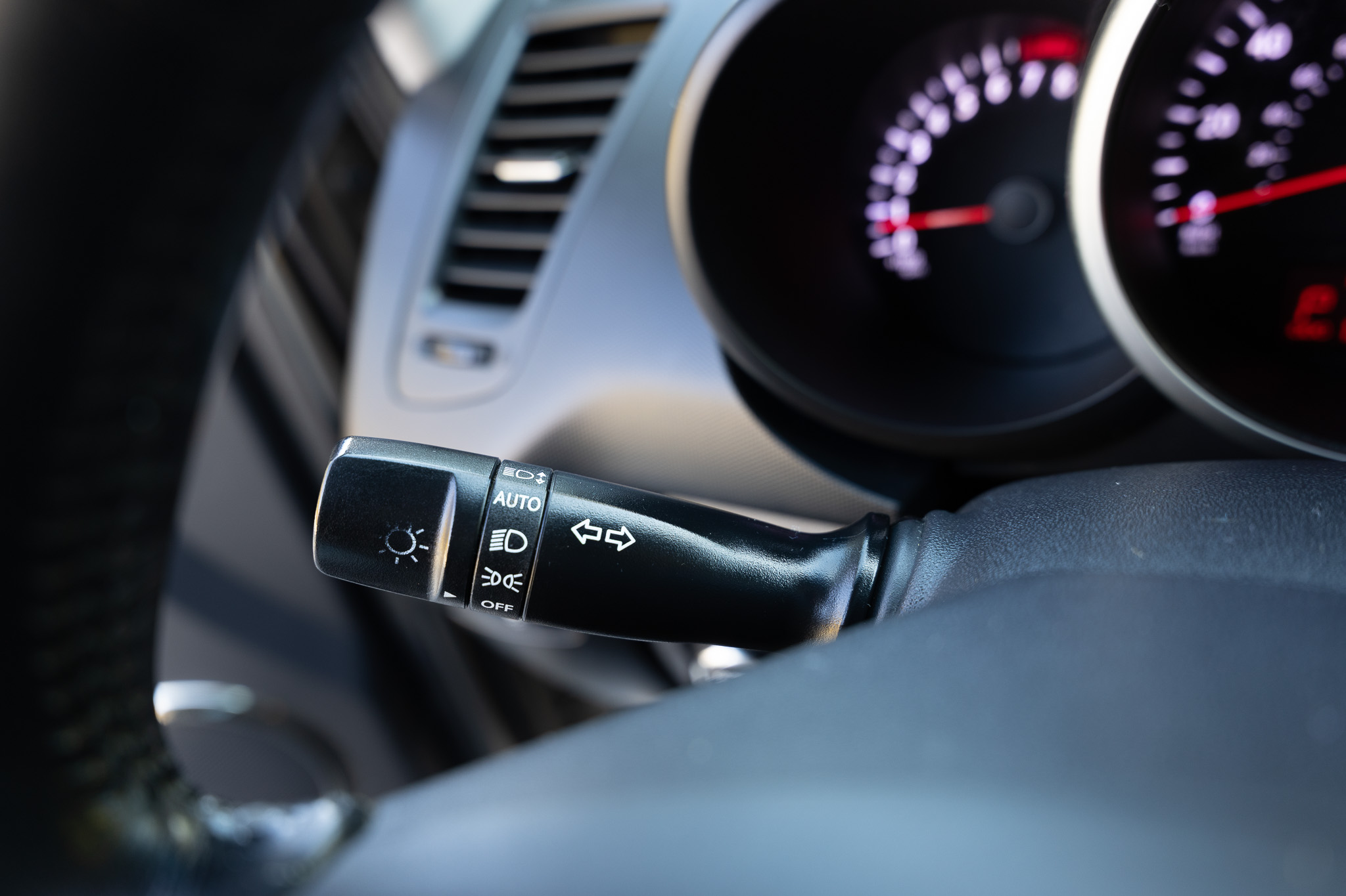 Used 2013 Kia Soul + w/ Audio Pkg FWD image 30