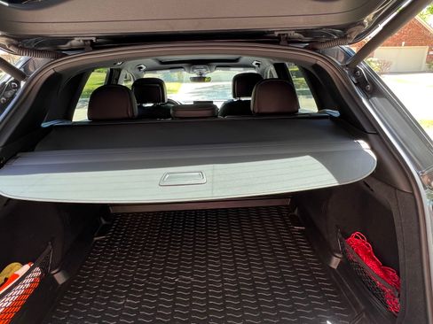 Used 2018 Audi SQ5 Premium Plus w/ Navigation Package image 4