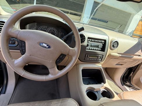 Used 2003 Ford Expedition Eddie Bauer RWD image 13