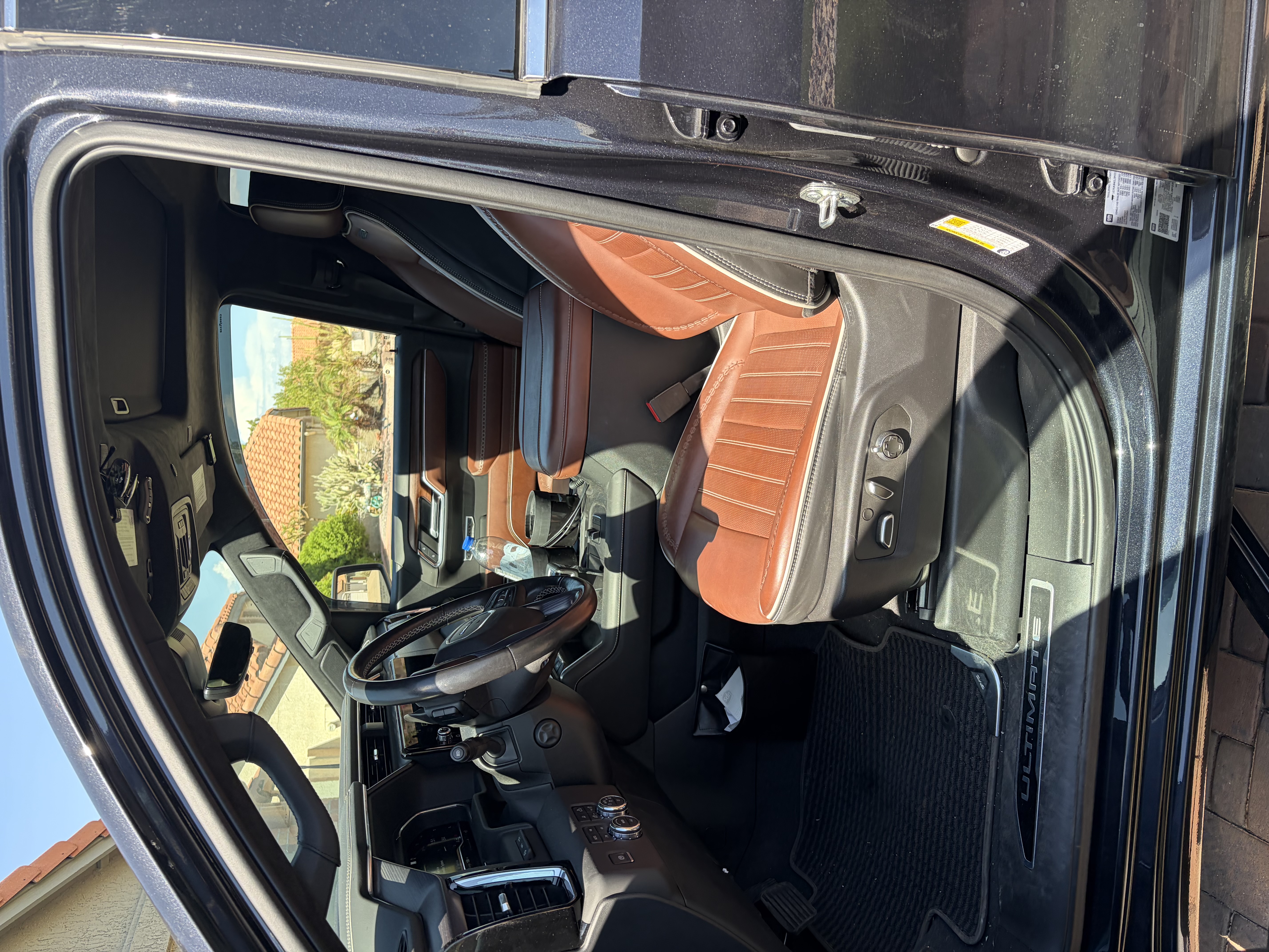 Used 2023 GMC Sierra 1500 Denali Ultimate AWD/4WD image 9