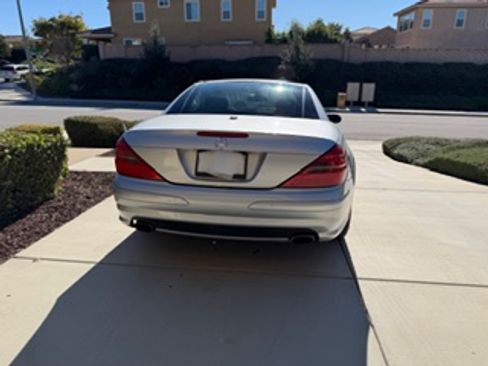 Used 2006 Mercedes-Benz SL 500 image 2