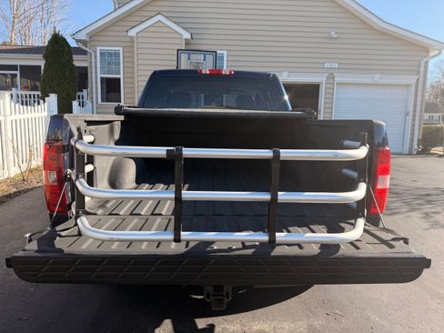 Used 2010 Chevrolet Silverado 1500 LT w/ Power Pack Plus image 5